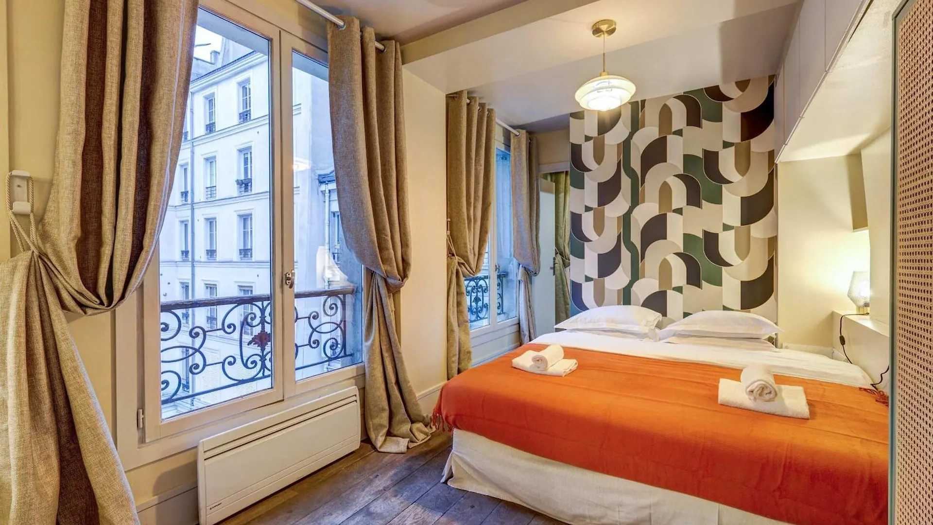 Le Marais - Les Halles Colorful & Modern 3Bd Paris France